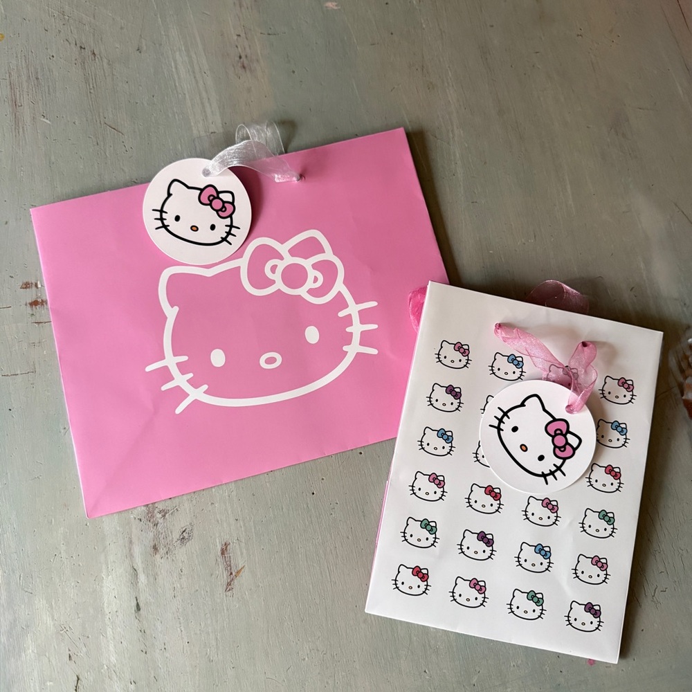 Hello Kitty Pink and White Gift Bags - Set of 2